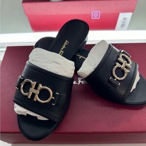 SALVATORE FERRAGAMO RHODES SANDALS